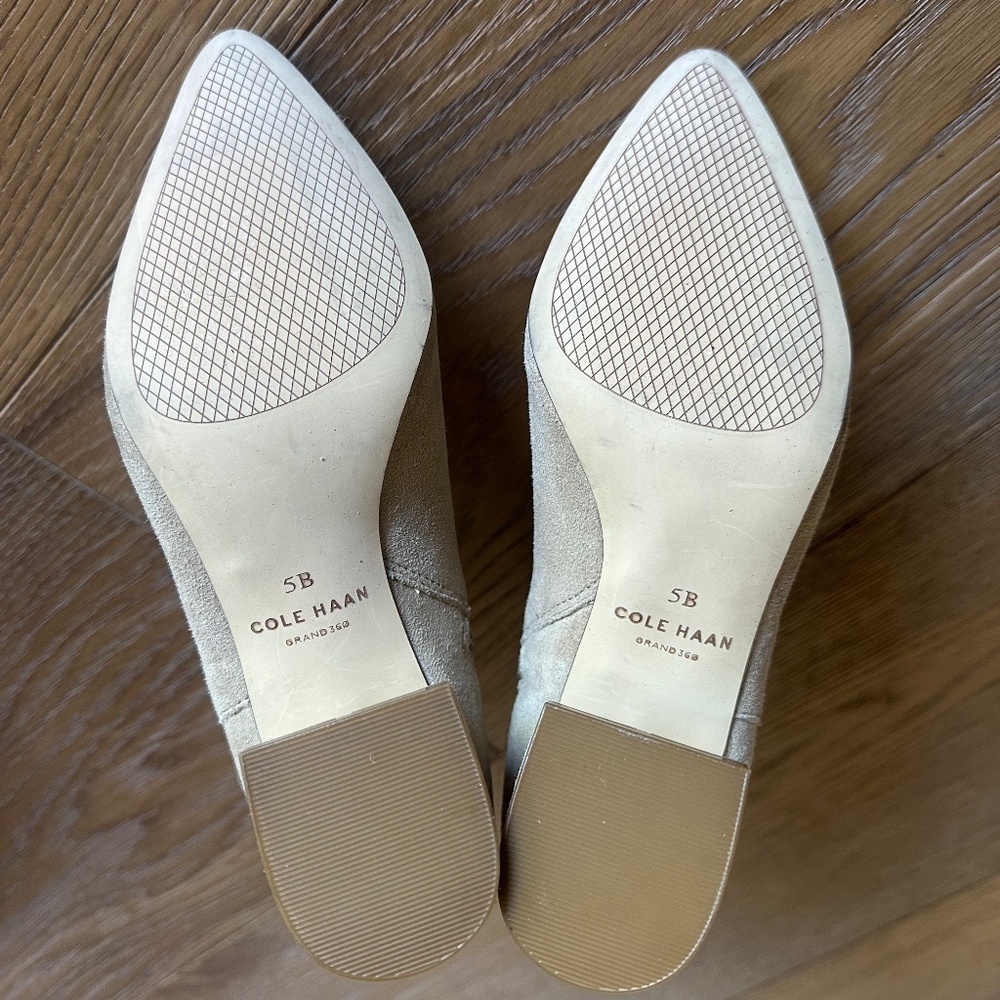 Cole Haan Elyse Suede Bootie Taupe Size 5 NEW - Picture 13 of 13